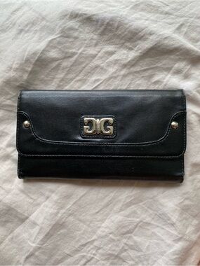GUESS Leather Wallet with Silver Emblem Accent